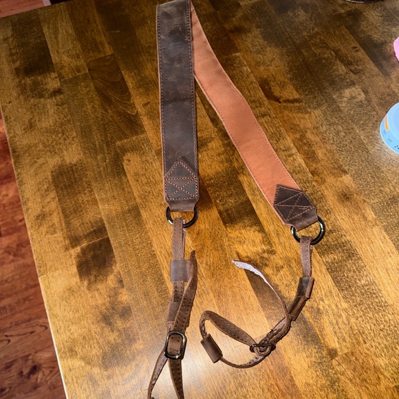 Brown Leather Camera Strap - Picture 2 of 6